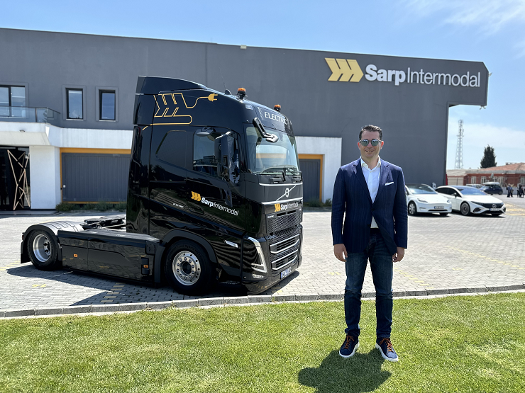 YÜZDE YÜZ ELEKTRİKLİ TIR TÜRKİYE YOLLARINDA!