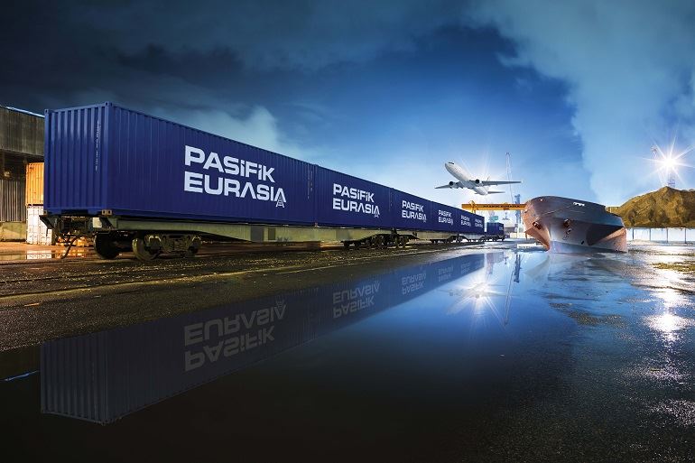 PASİFİK EURASIA HALKA AÇILIYOR