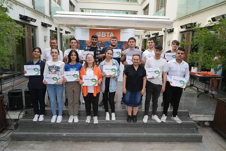 BORÇELİK’İN MESLEK LİSESİ KOÇLUK PROGRAMI ÖĞRENCİLERİ İKLİM ŞAMPİYONU OLDU