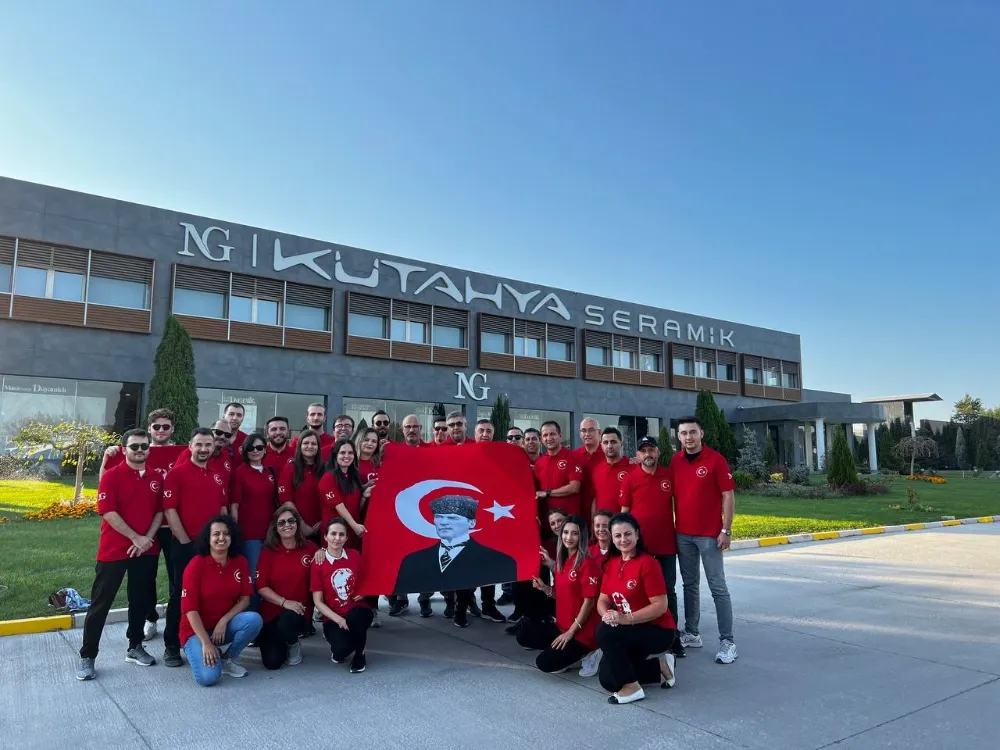 NG GRUP AİLESİ ZAFER YÜRÜYÜŞÜ’NDE YERİNİ ALDI