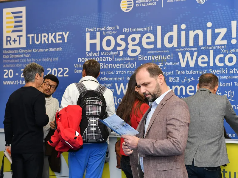 R+T TURKEY’DE BİR İLK: HAŞERELERE İZİN VERMEYEN PERDE 