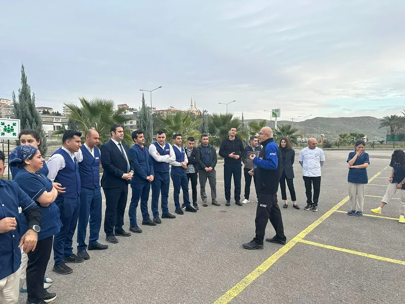  AFET FARKINDALIĞINDA TURİZM SEKTÖRÜNE ÇOK İŞ DÜŞÜYOR