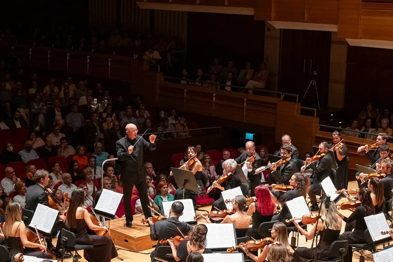 AMSTERDAM’DA SEVGİLİLER GÜNÜ TÜRK ORKESTRA İLE KUTLANACAK
