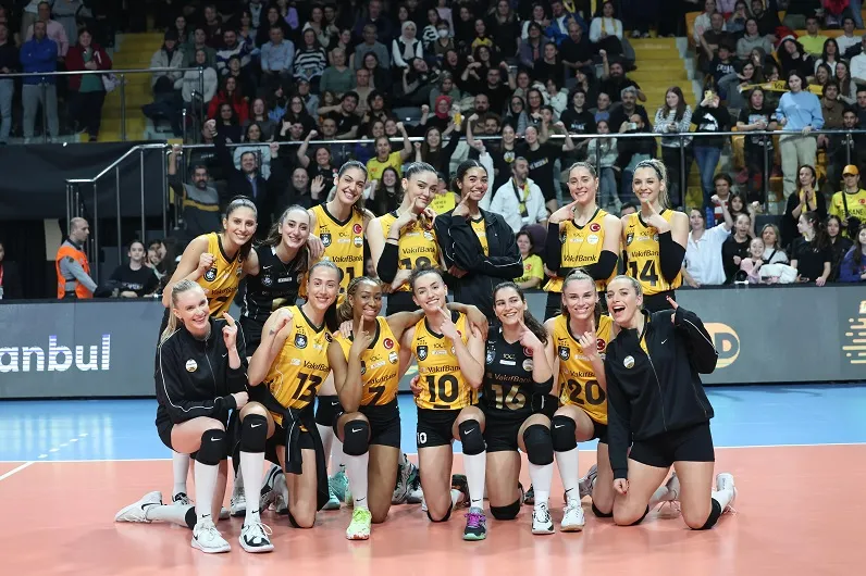 VakıfBank, Şampiyonlar Ligi’nde çeyrek finale yükseldi