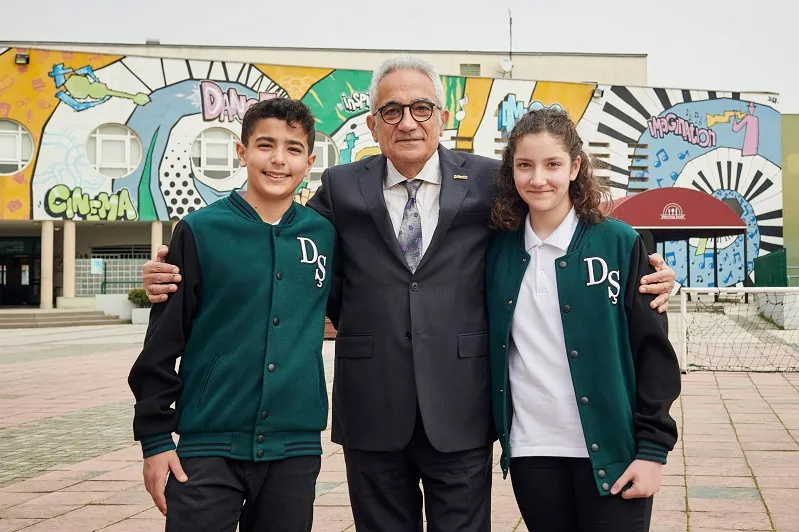 Fitre, zekât ve bayram bağışlarınız Darüşşafakalı öğrencilere gelecek olsun!