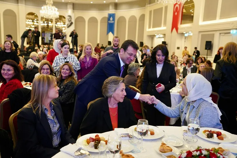‘KADIN İŞ GÜCÜ İFTARI’NDA KONUŞTU