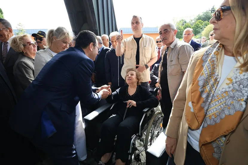 İMAMOĞLU TURGUT ÖZAL’I ANMA TÖRENİNE KATILDI