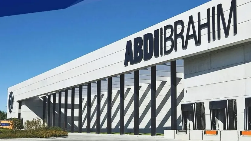 Abdi İbrahim, gençler ile geleceği keşfetmeye devam ediyor