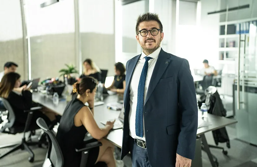 YABANCI KONUT ALIMINA KÜSTÜ