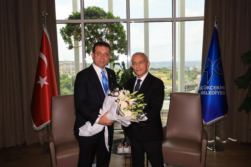 İMAMOĞLU’NDAN KÜÇÜKÇEKMECE BELEDİYE BAŞKANI ÇEBİ’YE TEBRİK ZİYARETİ