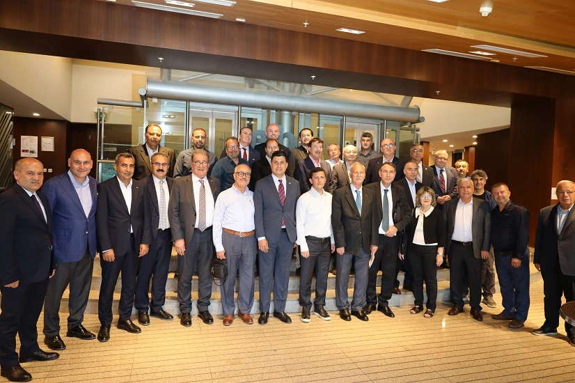 “Zeytinyağında dökme ve varilli ihracat yasağı hemen kaldırılmalıdır”