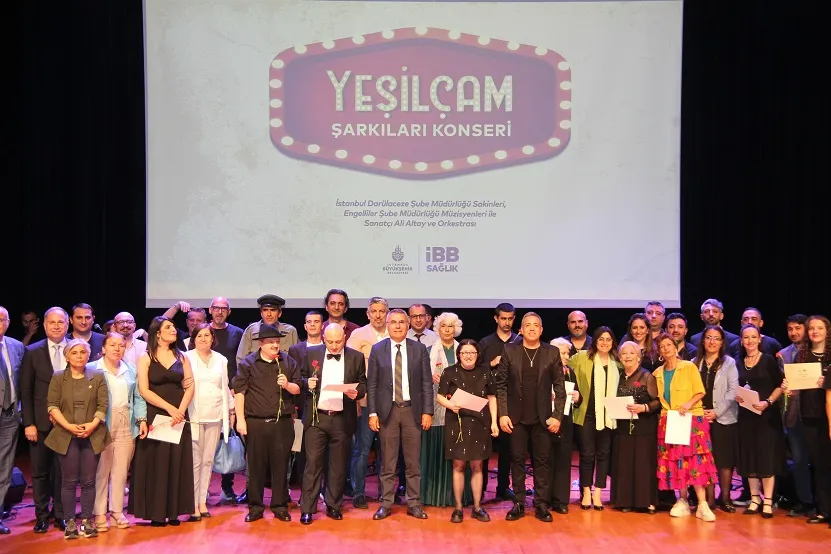 “YEŞİLÇAM ŞARKILARI” KONSERİNDE NOSTALJİ RÜZGARI ESTİ