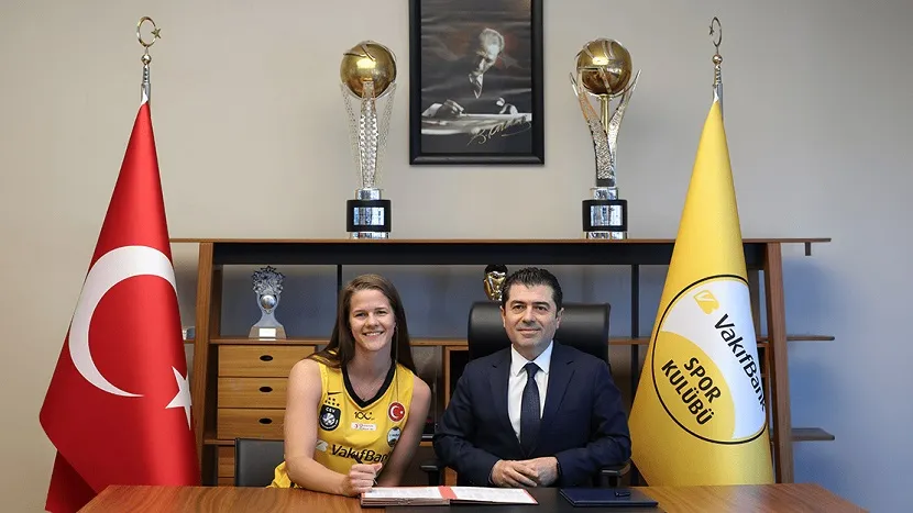 VakıfBank Kiera Van Ryk’ı kadrosuna kattı
