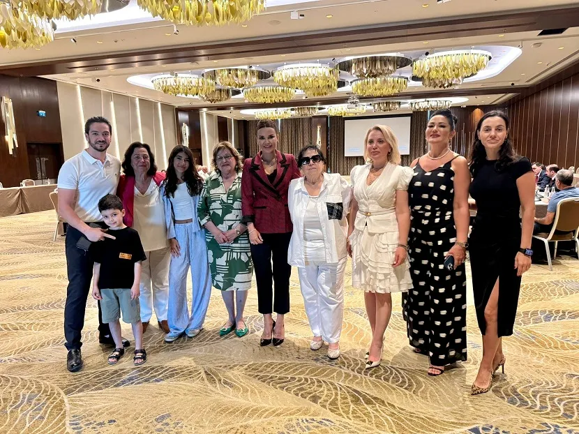 EBRU AKYÜZ’DEN BAKÜ’DE GENÇLERE YÖNELİK ÖNEMLİ MESAJLAR