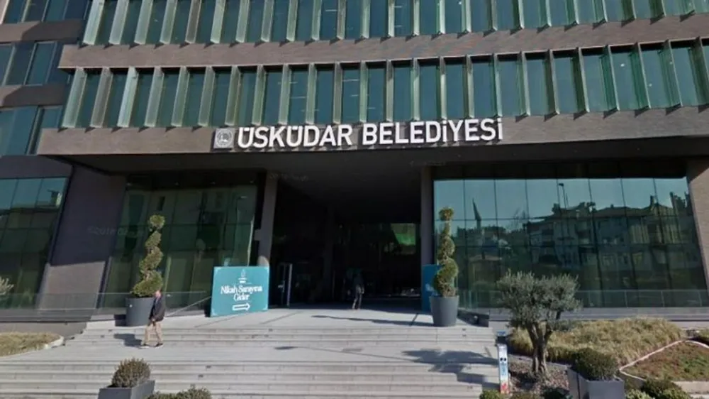 ÜSKÜDAR BELEDİYE BAŞKANLIĞI’NDAN ESKİ BAŞKAN TÜRKMEN HAKKINDA SUÇ DUYURUSU 