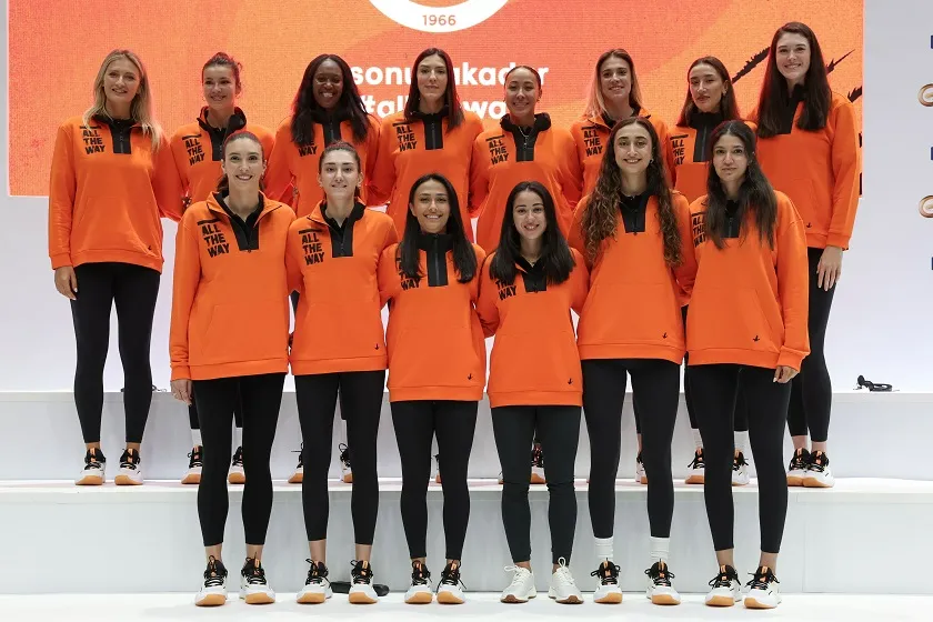 ECZACIBAŞI DYNAVIT VE BEYMEN CLUB’IN STİL YOLCULUĞU YENİ SEZONDA DA DEVAM EDİYOR