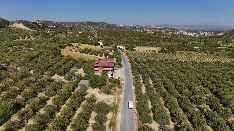 Büyükşehir’le İlçelerde Ulaşım Ağı Daha da Güçleniyor