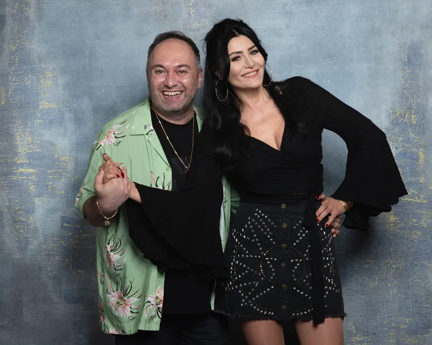 Deniz Çakır: ‘Karlı bir İstanbul akşamında sevdaya tutuştuk’