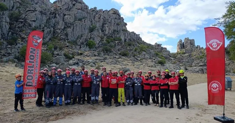 Odunpazarı ve Dorlion Ekiplerinden Gerçekçi Arama Kurtarma Tatbikatı