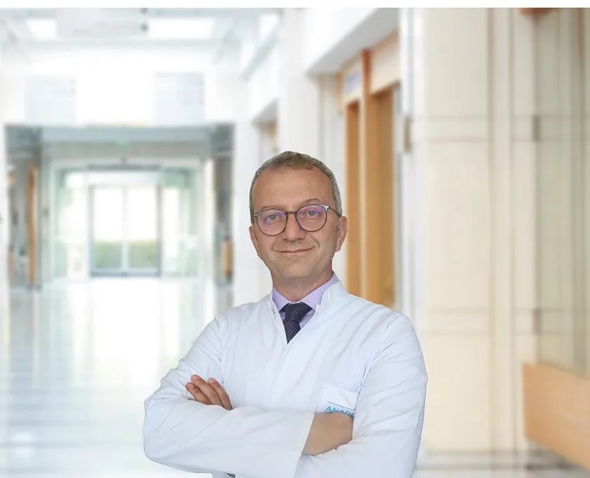 Kireçlenmeye karşı kalıcı çözüm: protez cerrahisi