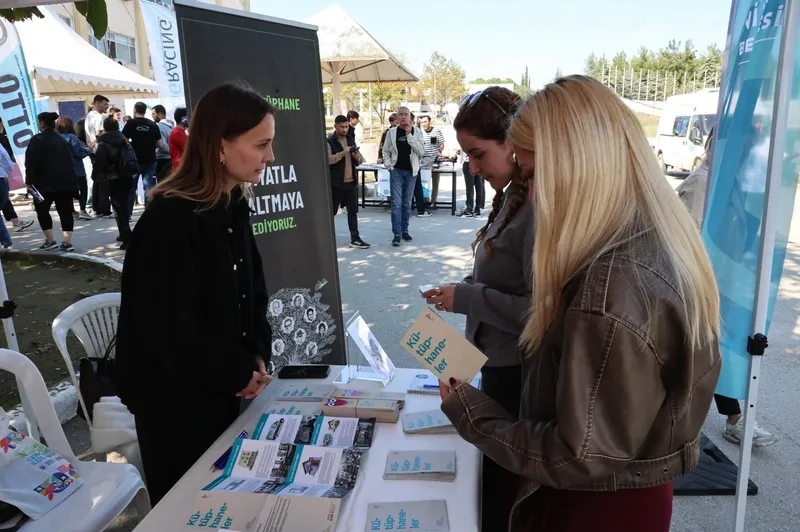 Nilüfer Belediyesi, üniversite öğrencilerine yönelik hizmetlerini tanıtıyor