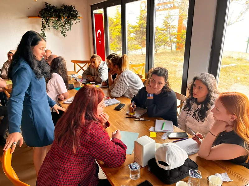 İzmit Çınar Akademi Öğretmenlerine Mesleki Gelişim Semineri
