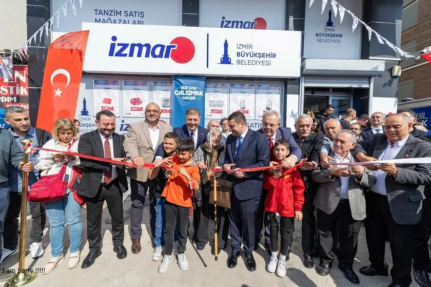 Başkan Tugay: Halkımızı pahalılığa ve sağlıksız ürünlere karşı koruma altına alıyoruz