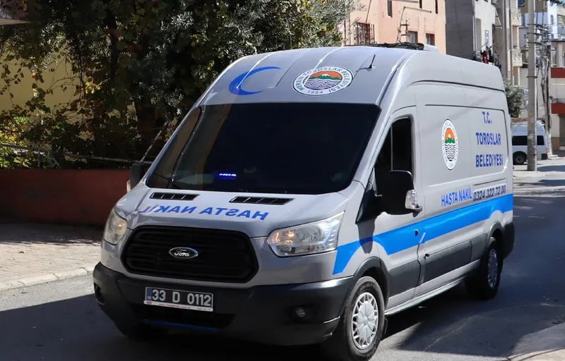 Toroslar Belediyesi Ücretsiz Hasta Nakil Ambulansı Hizmeti Başlattı