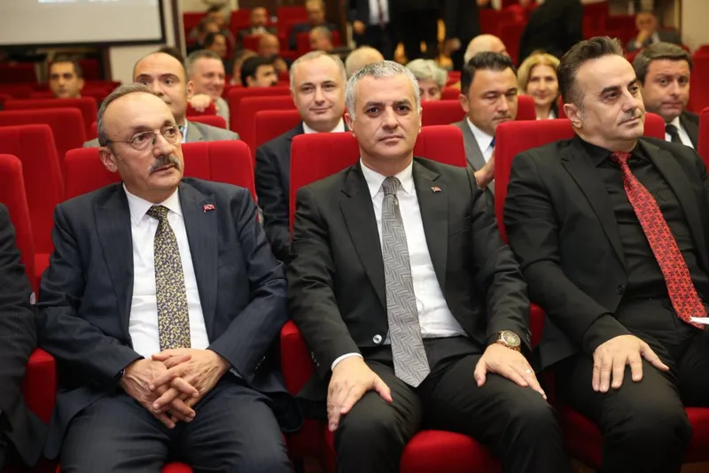 Yomra Belediye Başkanı Mustafa Bıyık, İl Hayvanları Koruma Kurulu Toplantısı