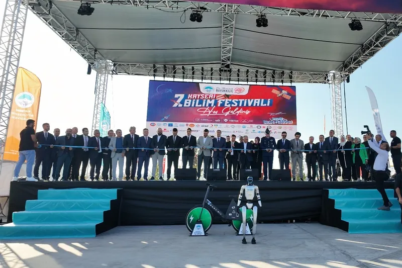 7. Kayseri Bilim Festivali Coşkulu Törenle Başladı