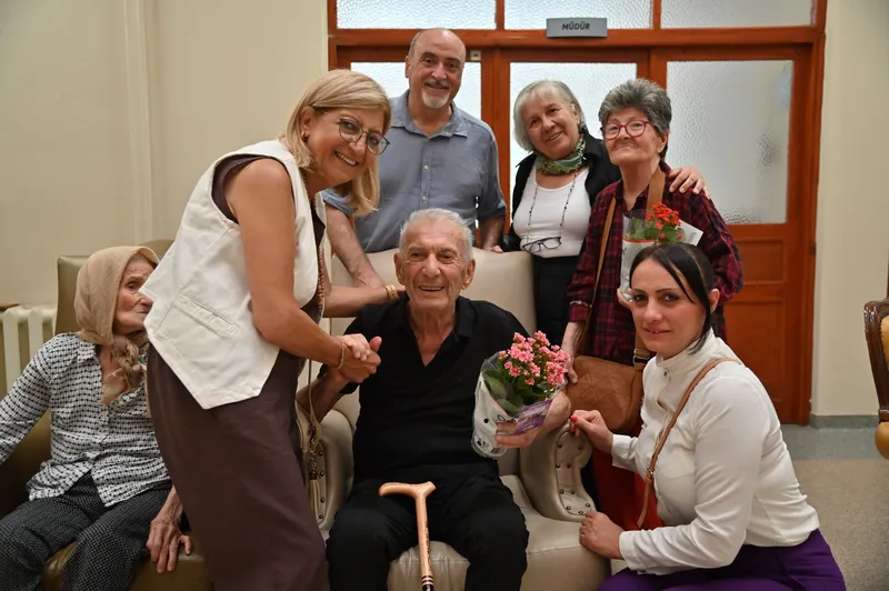 Büyükşehir ve Alzheimer Derneği’nden Anlamlı Ziyaret