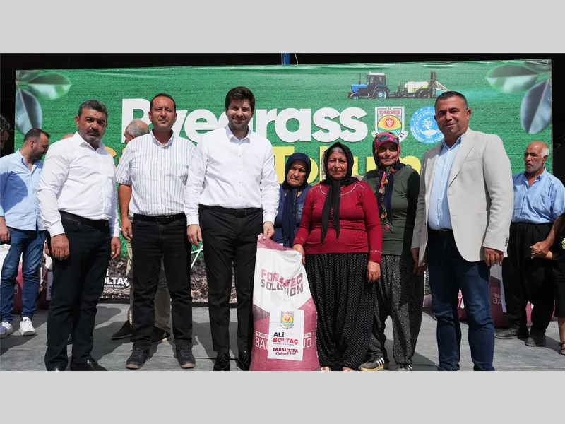 TARSUS’TA ÜRETİCİLERE %50 HİBE DESTEKLİ TOHUM DAĞITIMI
