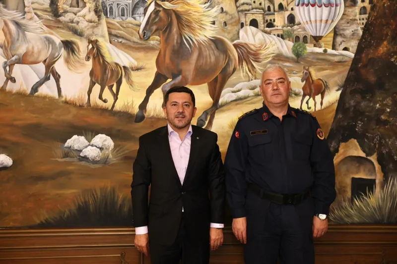 Nevşehir Belediye Başkanı Rasim Arı, İl Jandarma Komutanı Mehmet Çelik