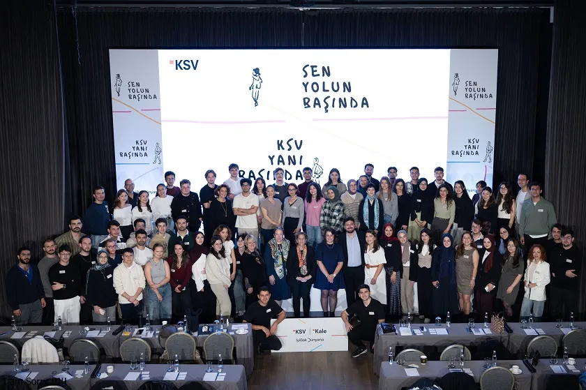 Zeynep Bodur Okyay ve Mehmet Nane, Kaleseramik Vakfı Öğrenci Buluşması