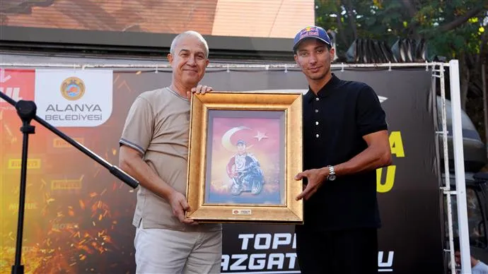 Toprak Razgatlıoğlu Alanya