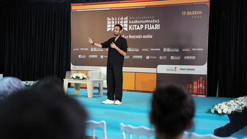 Gri Koç, Kitap Fuarı