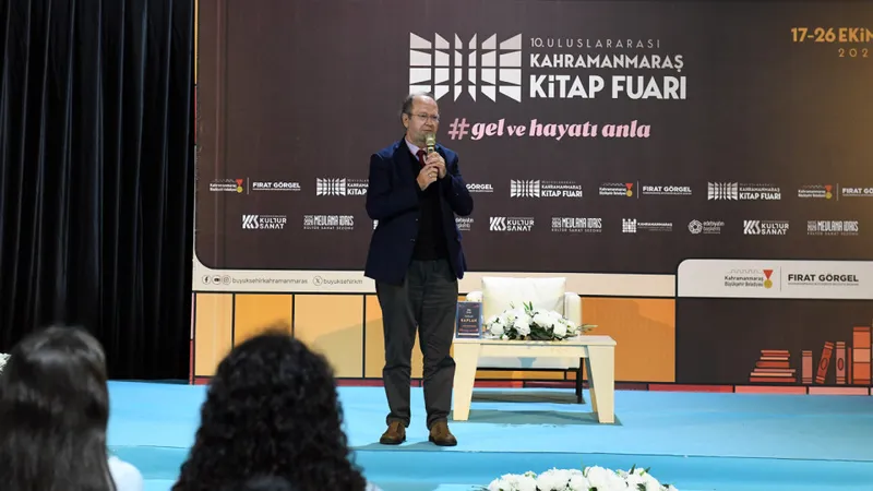 10. Uluslararası Kahramanmaraş Kitap Fuarı Yusuf Kaplan Söyleşisiyle Sona Erdi