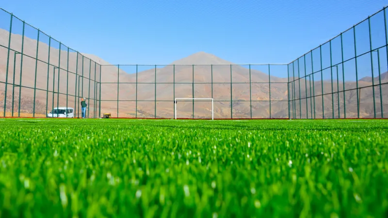 Büyükşehir’den 11 İlçeye 35 Yeni Sentetik Saha