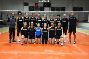DBB Kadın Voleybol Takımı 1. Lig’e hazır