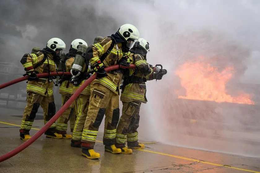 6 Şubat depremleri sağlıkçıları İzmir’de buluşturdu 