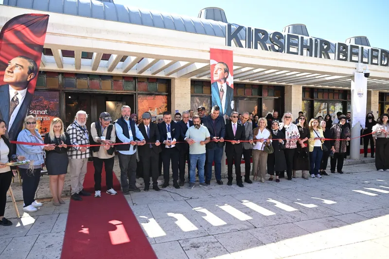 Kırşehir Belediyesi Sanat Galerisi Açıldı