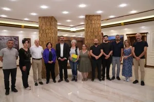 Sanatçılar Eşbaşkan Hatun