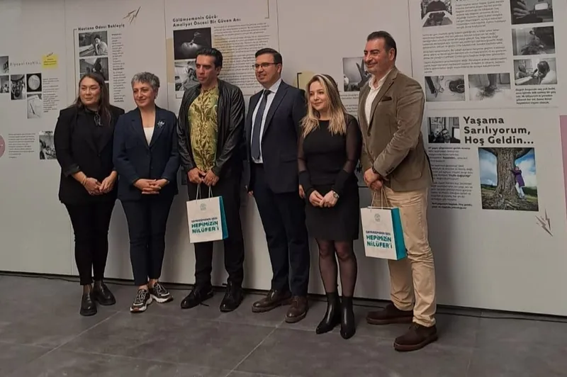 Nilüfer’de meme kanseri farkındalık buluşması ve sergi açılışı
