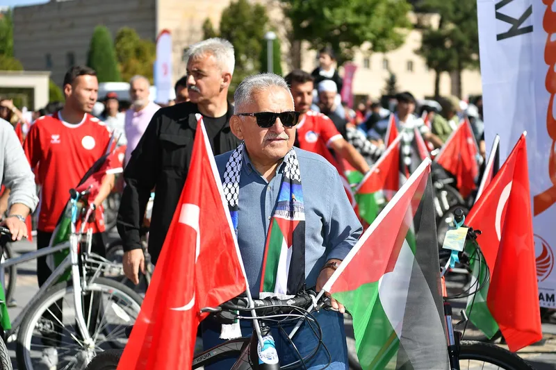 Başkan Büyükkılıç’tan Filistin İçin Düzenlenen Etkinliğe Destek