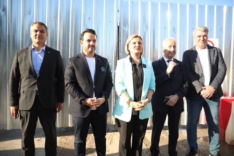 İzmit Belediye Başkanı Hürriyet: Anıtpark Metro Çalışmalarıyla Katledildi