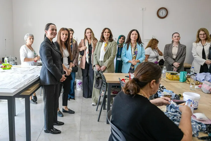 İzmirli başkanların eşleri Bayraklı’da buluştu