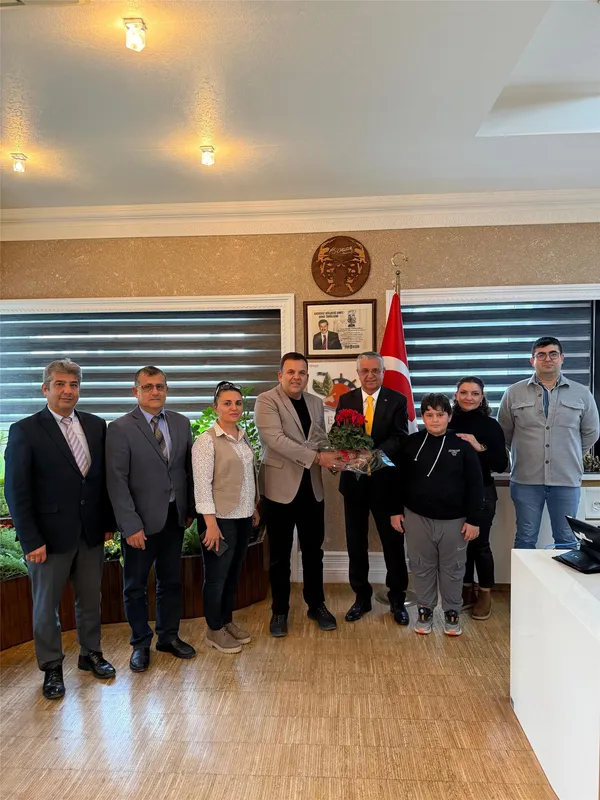 Kemer Belediye Başkanı Topaloğlu