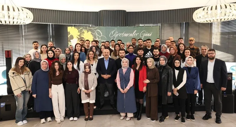 Gebze Belediye Başkanı Büyükgöz, Öğretmenler Günü