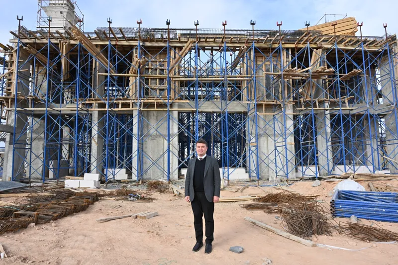 Aksaray Belediye Başkanı Evren Dinçer, Külliyede İncelemelerde Bulundu