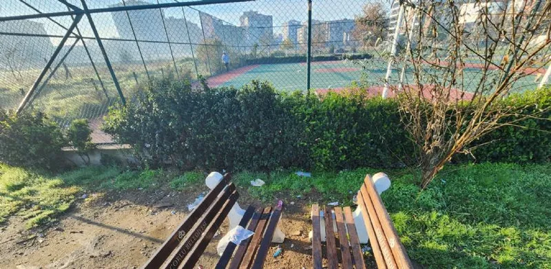 Çorlu Belediye Başkanı Sarıkurt, Parklardaki Tahribata Karşı Canlı Yayınla Vatandaşlara Seslendi